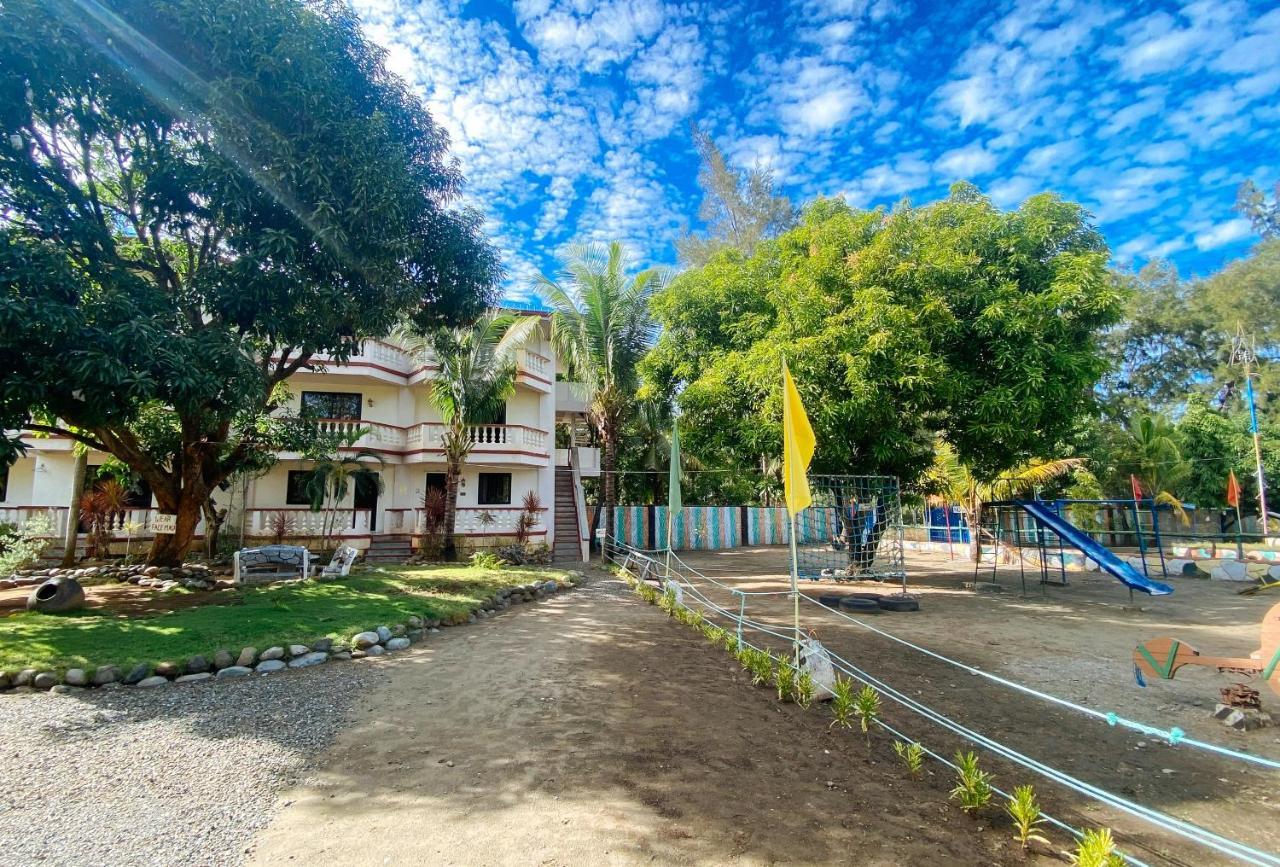 Reddoorz @ Seasun Beach Resort And Hotel Zambales Masinloc Exterior photo