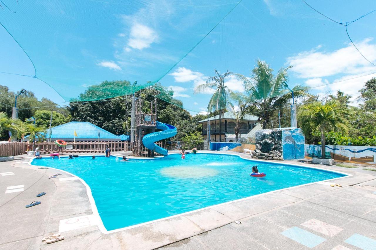 Reddoorz @ Seasun Beach Resort And Hotel Zambales Masinloc Exterior photo