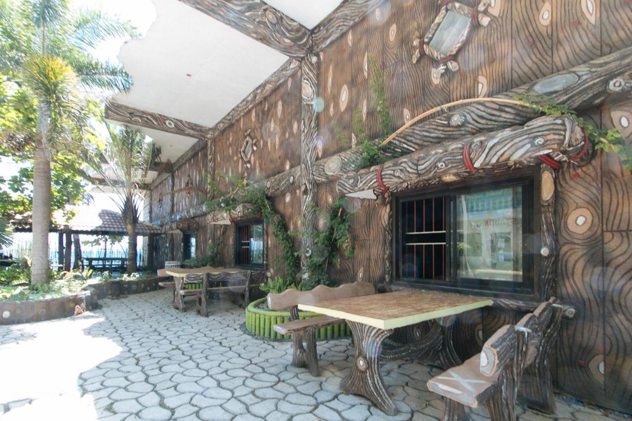 Reddoorz @ Seasun Beach Resort And Hotel Zambales Masinloc Exterior photo