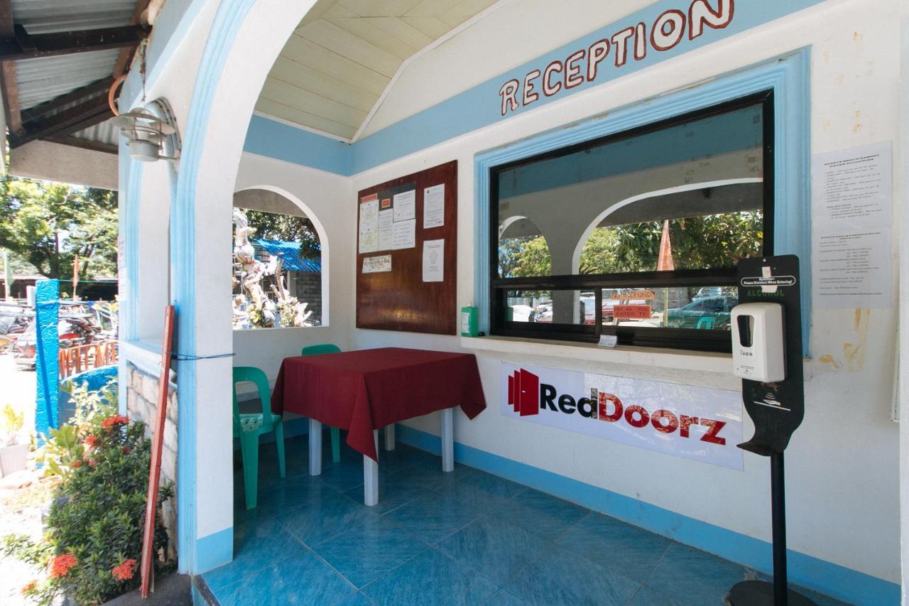 Reddoorz @ Seasun Beach Resort And Hotel Zambales Masinloc Exterior photo